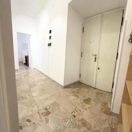 Cleverflat, Design And Spot Apartman *